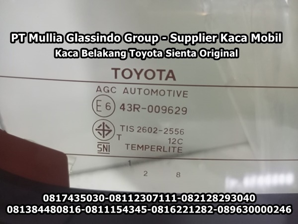 Kaca Mobil Belakang Toyota Sienta Jakarta